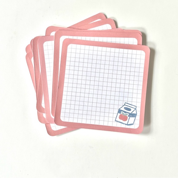 kawaii red & yellow grid ramen 🍜 & milk carton 🥛 🍑 memo sheets - Picture 6 of 10